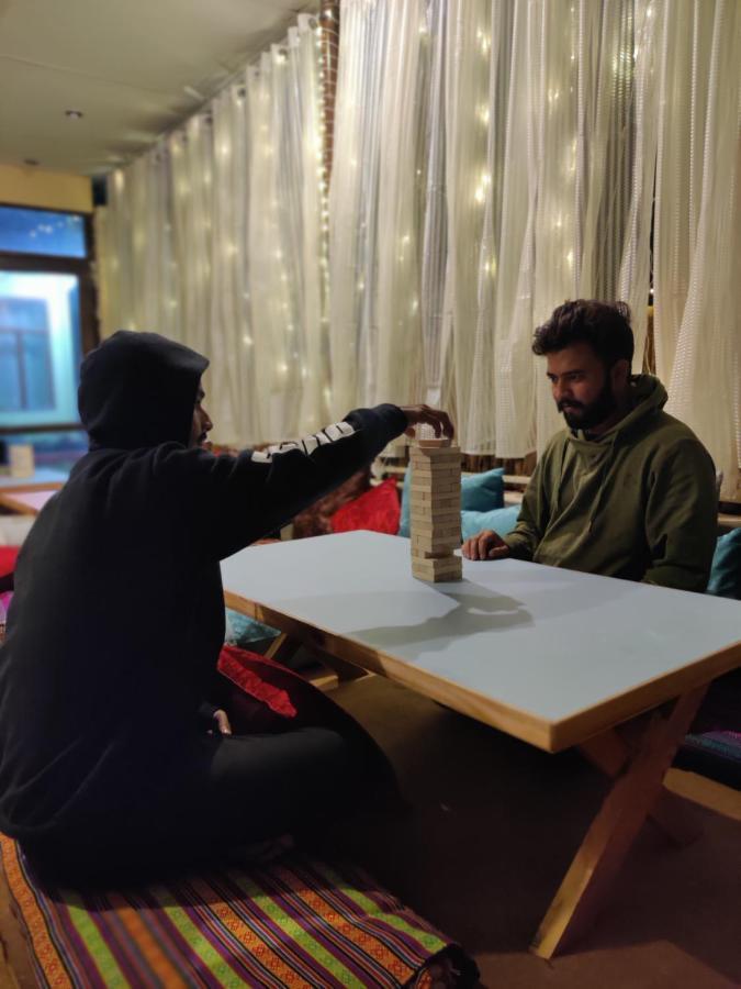 Moustache Mcleodganj Vandrarhem McLeod Ganj Exteriör bild